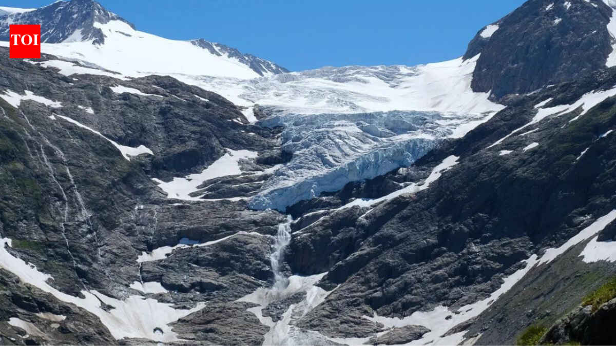 Two Belgian climbers vanished in the Alps in 1992; melting ice has finally revealed their remains 34 years later
