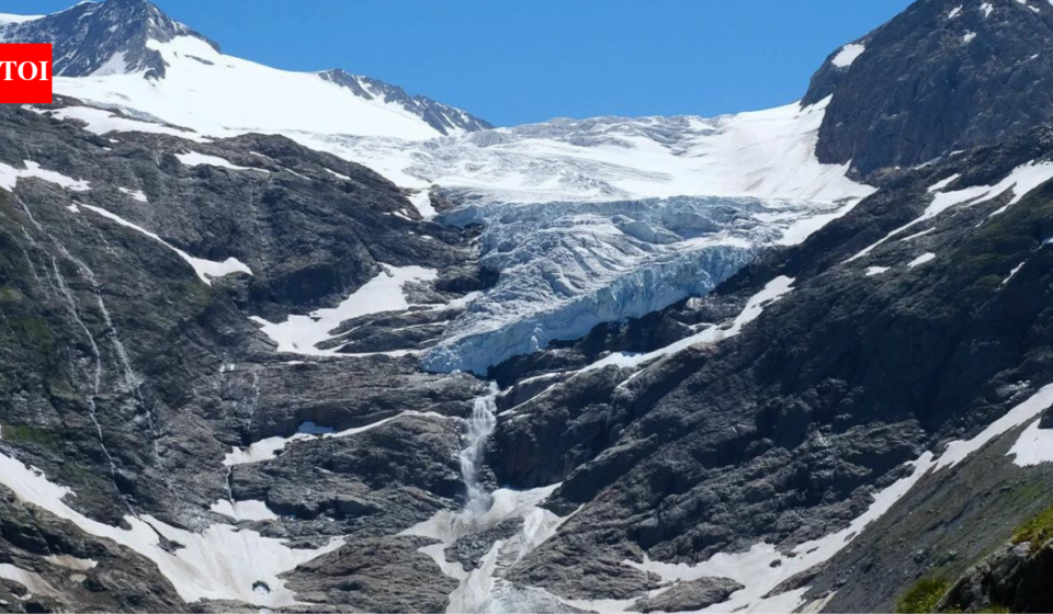 Two Belgian climbers vanished in the Alps in 1992; melting ice has finally revealed their remains 34 years later