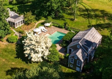 In 1988, Arthur creator Marc Brown bought a Martha’s Vineyard estate for $700,000; after 37 years and writing half the books there, he sold it for $6.4 million