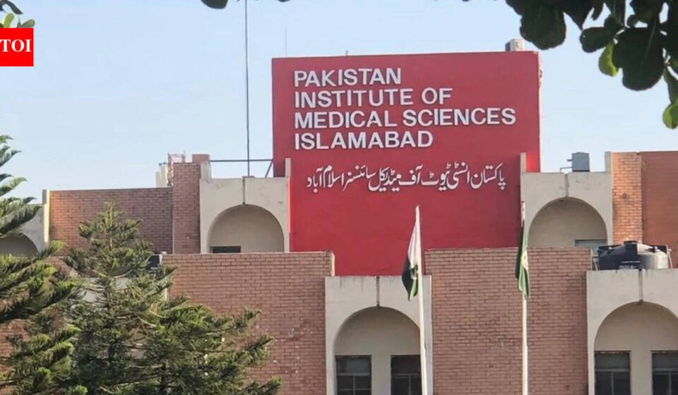 15 newborns killed in fire at Islamabad hospital's gynaecology ward in Pakistan