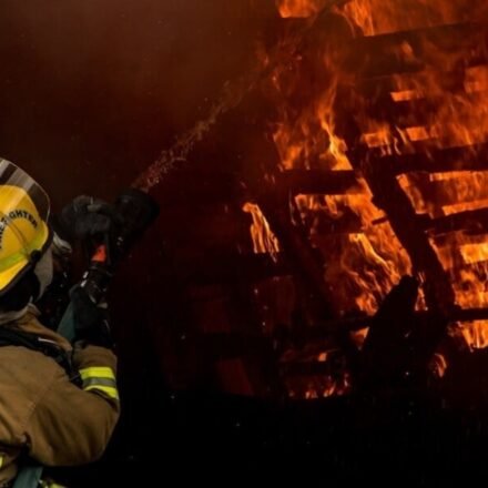 A vegetation fire near San Diego's Sorrento Valley has grown to 130 acres. (Unsplash/ representative image)