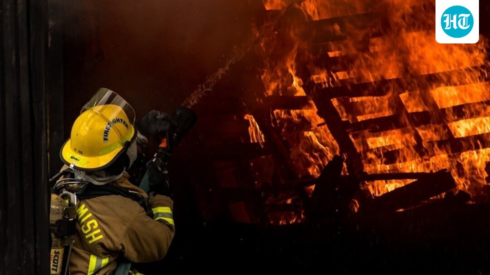 A vegetation fire near San Diego's Sorrento Valley has grown to 130 acres. (Unsplash/ representative image)