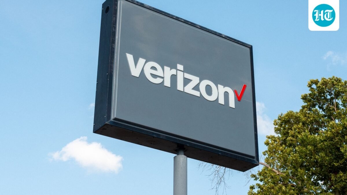 The Verizon logo is displayed at a Verizon store on July 24, Texas. (Getty Images via AFP)