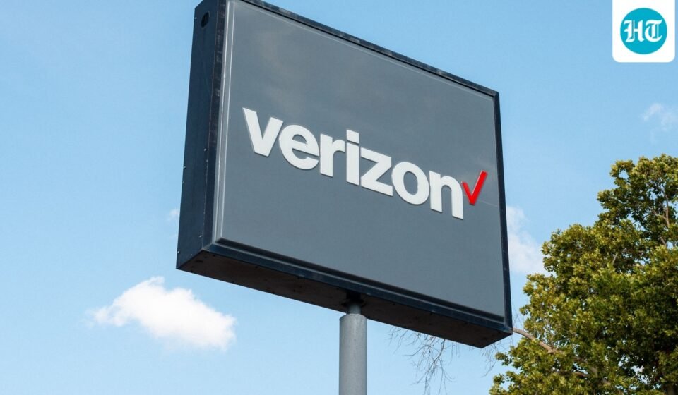 The Verizon logo is displayed at a Verizon store on July 24, Texas. (Getty Images via AFP)