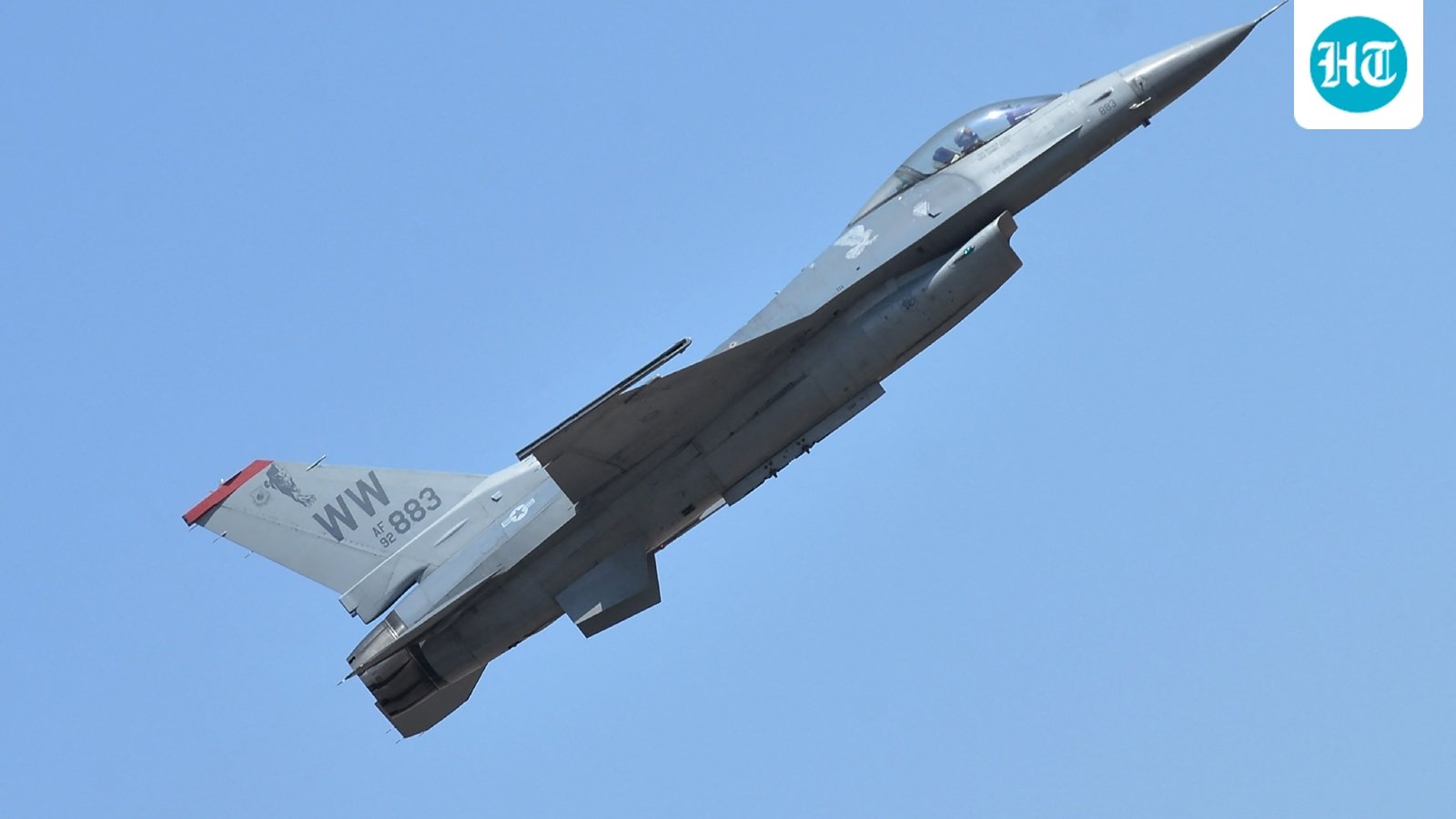 An F-16 fighter jet crashed in northern Michigan on Thursday. (AFP)