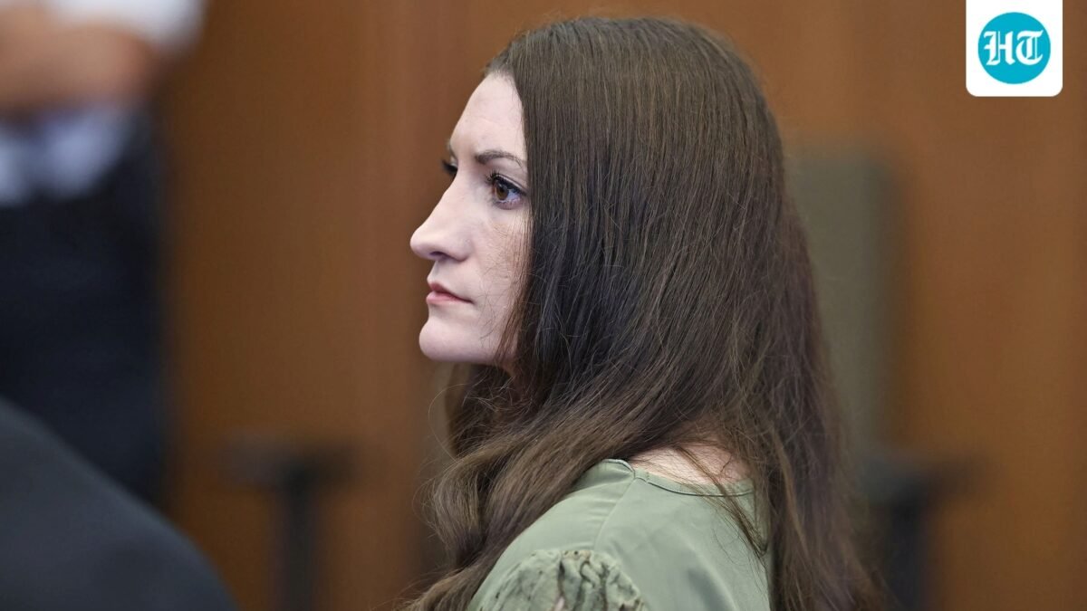 Defendant Lindsay Clancy watches jurors enter the courtroom, as the jury resumes deliberations. (via REUTERS)