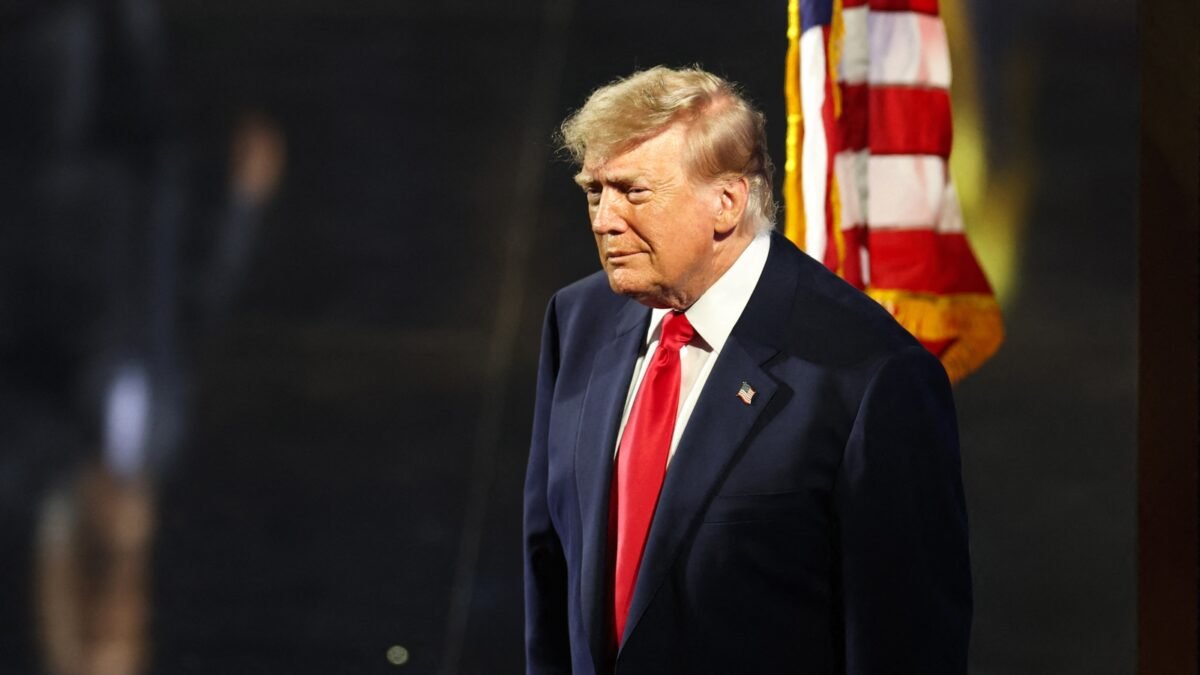 The House passed a resolution limiting President Trump's military authority in Iran, with seven Republicans joining Democrats in the vote. (Getty Images via AFP)