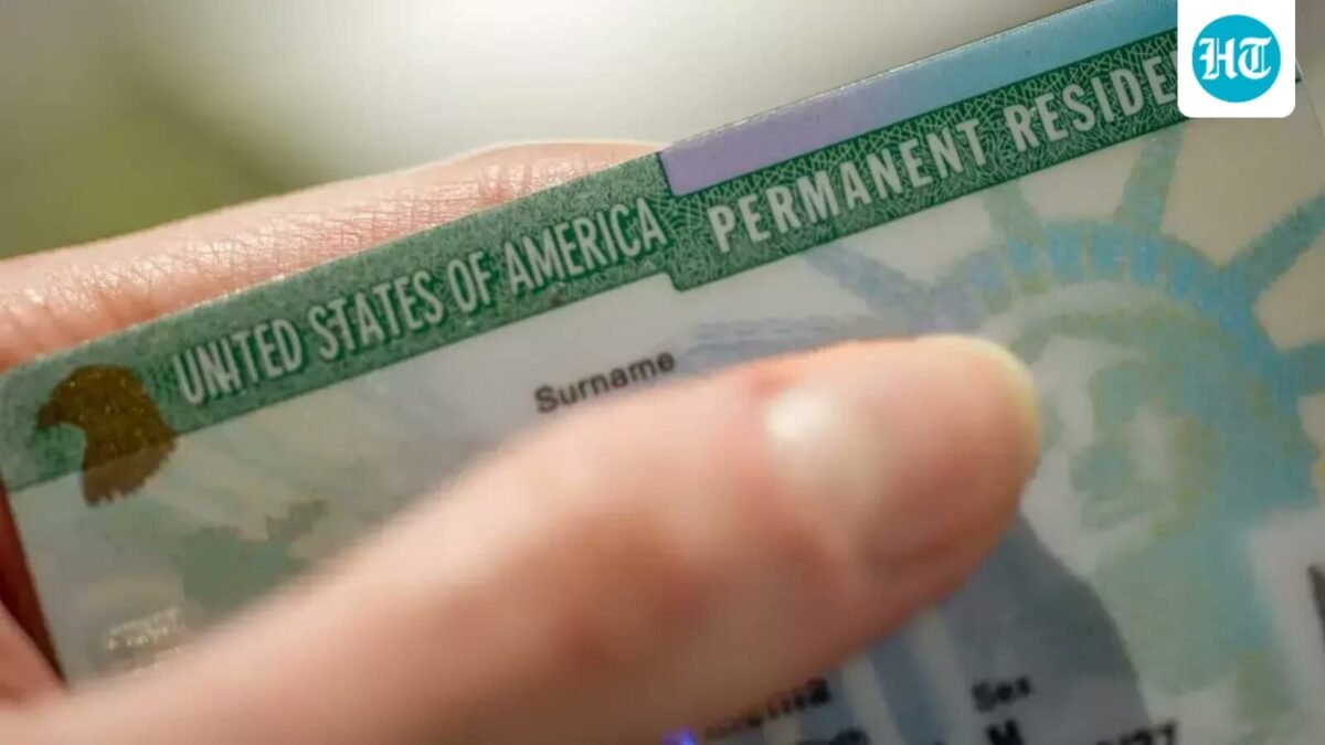 DHS clarifies Green Card route for children of foreign government employees. (X/@unumihaimedia)