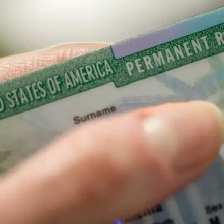 DHS clarifies Green Card route for children of foreign government employees. (X/@unumihaimedia)