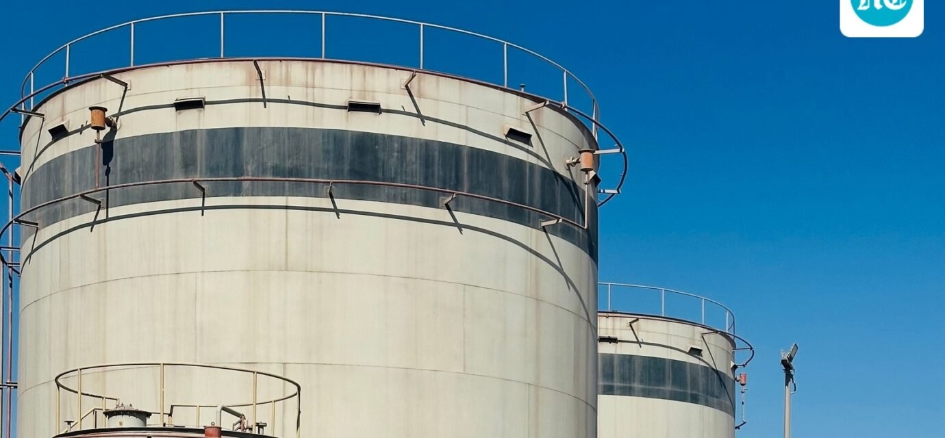 Oil prices fall as Saudi crude shipments through Oman ease supply concerns. (Pexel/Representative image) (Pexel)