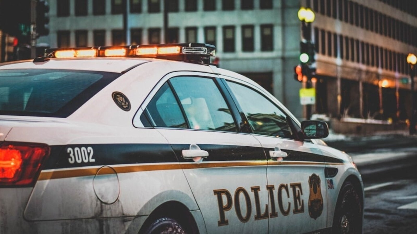In a shooting incident near Omaha Burke High School, one person was injured Wednesday morning. Police arrested a suspect (Unsplash)