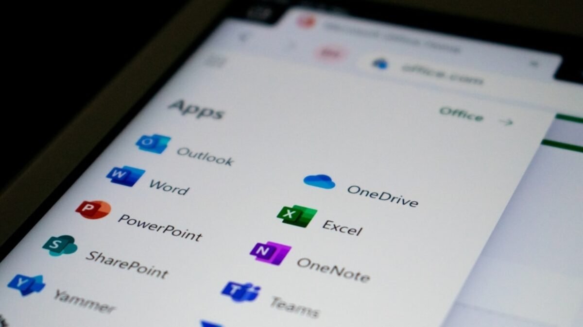 Microsoft 365 services down for thousands in the US. (UnSplash)
