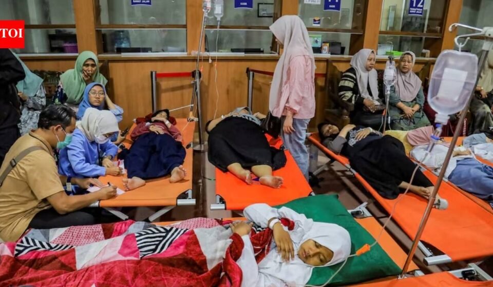 2,000 sick after Indonesia school meals; rights body seeks probe