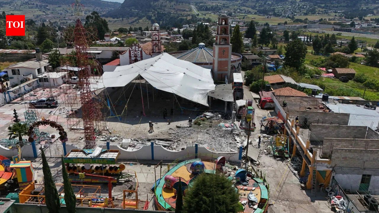 Watch: Deadly pyrotechnic explosion rocks church festival in Mexico, 10 killed