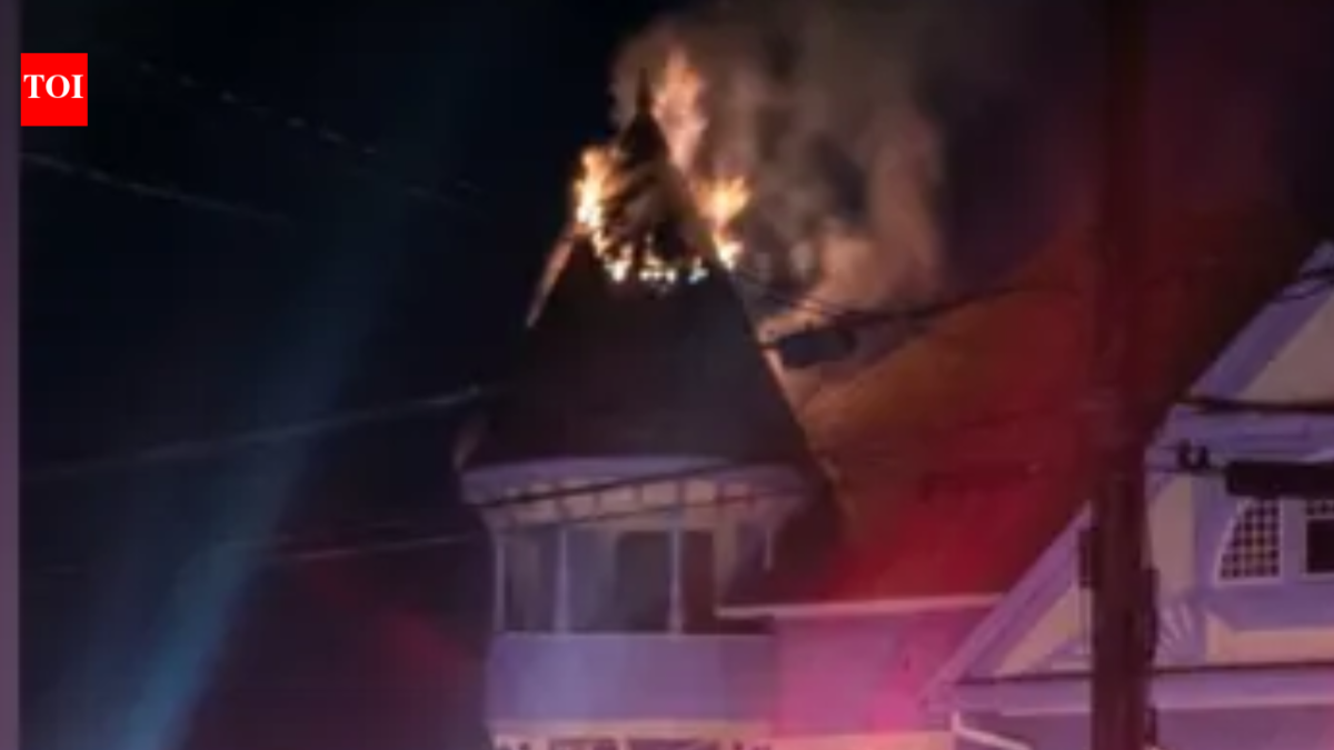 Lightning struck an 1890 Georgia mansion; its owners drove away unaware the turret was burning until passersby spotted flames, and firefighters kept the main floor undamaged