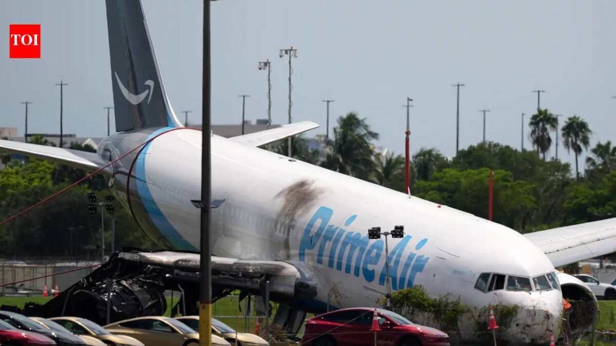 Amazon cargo jet pilots tried to abort unstable landing before plane overran Miami runway