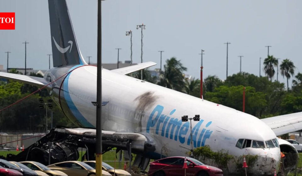 Amazon cargo jet pilots tried to abort unstable landing before plane overran Miami runway