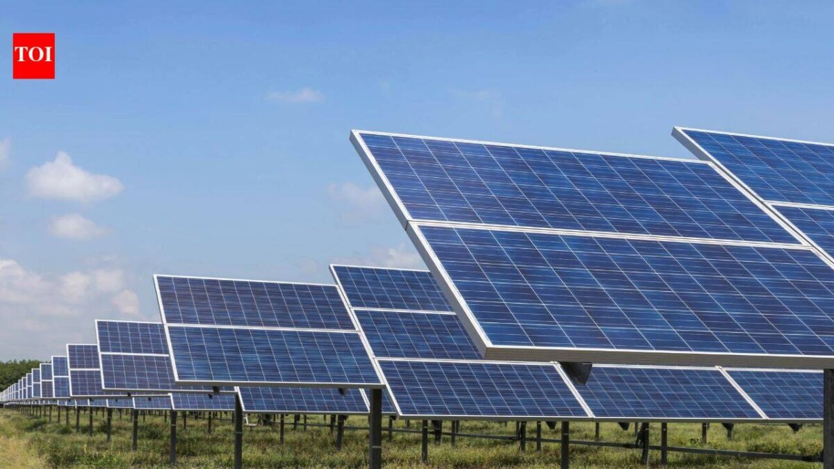 In 1981, Australia built its first solar power station at remote White Cliffs; 14 dishes powered a hospital, school, post office and 12 homes, and 45 years later the site is heritage listed