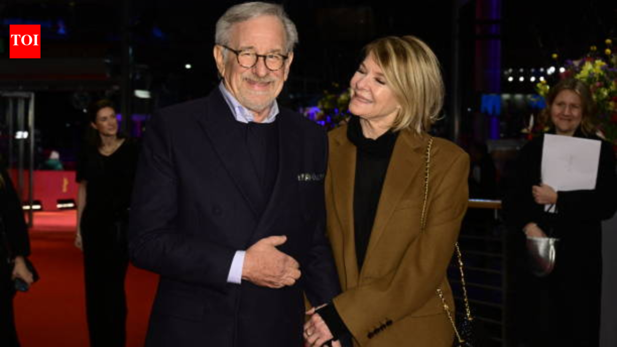 In 1999, Steven Spielberg and Kate Capshaw bought a 2.8-acre Los Angeles horse ranch for $5.75 million; 27 years later, their seven-bedroom equestrian estate with a 20,000-sq-ft riding arena is seeking $29.9 million