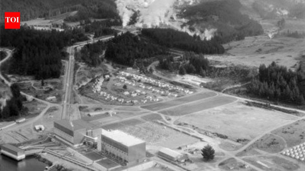 In 1958, New Zealand built a power station over a volcanic field; it became the world's first to generate electricity from geothermal flash steam