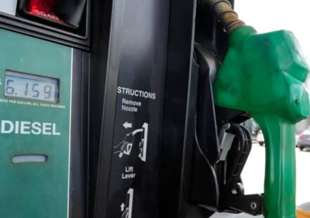 US diesel prices at record $6: American farmers feel the heat as harvest season begins
