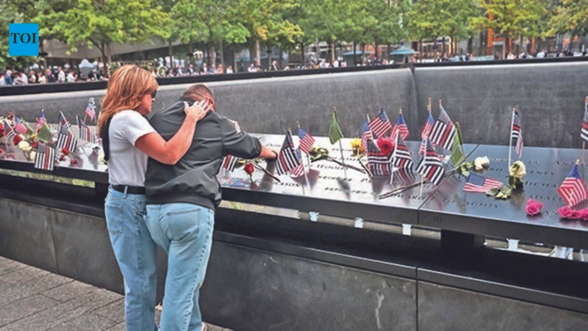 9/11 VIDEO Hidden For 20 Years? Chilling Footage Reveals Crowd’s Horror As Second Plane Hits