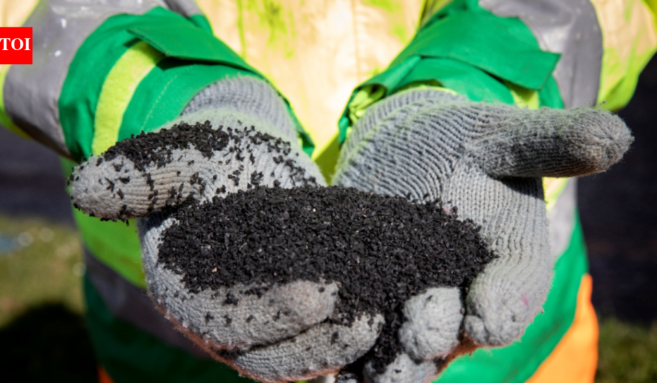 In 2019, Britain laid tyre-rubber asphalt on the M1; after successful trials, it won UK industry approval in 2021, with up to 750 waste tyres reusable per kilometre
