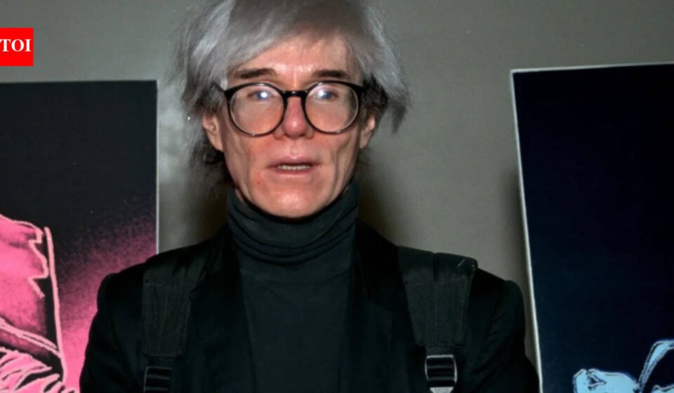 In 1985, Andy Warhol created digital art on an Amiga computer; nearly 30 years later, researchers recovered 28 never-before-seen images from his floppy disks