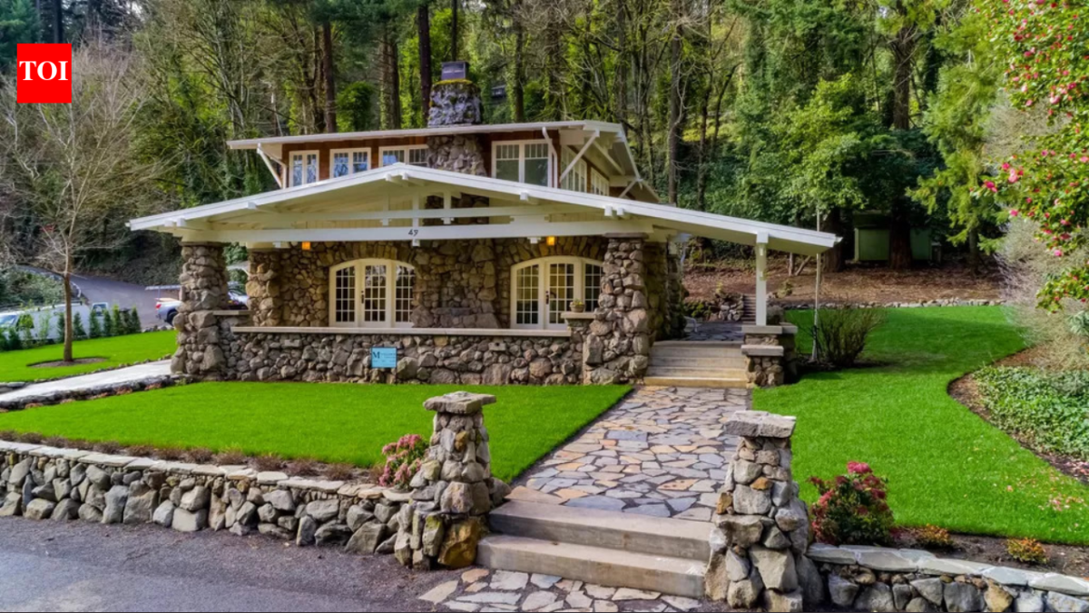A developer planned to bulldoze this 1910 Oregon bungalow and divide its 1.04-acre lot; a preservationist bought it for $610,000 with only days to act, restored it and it has now sold for $1.47 million