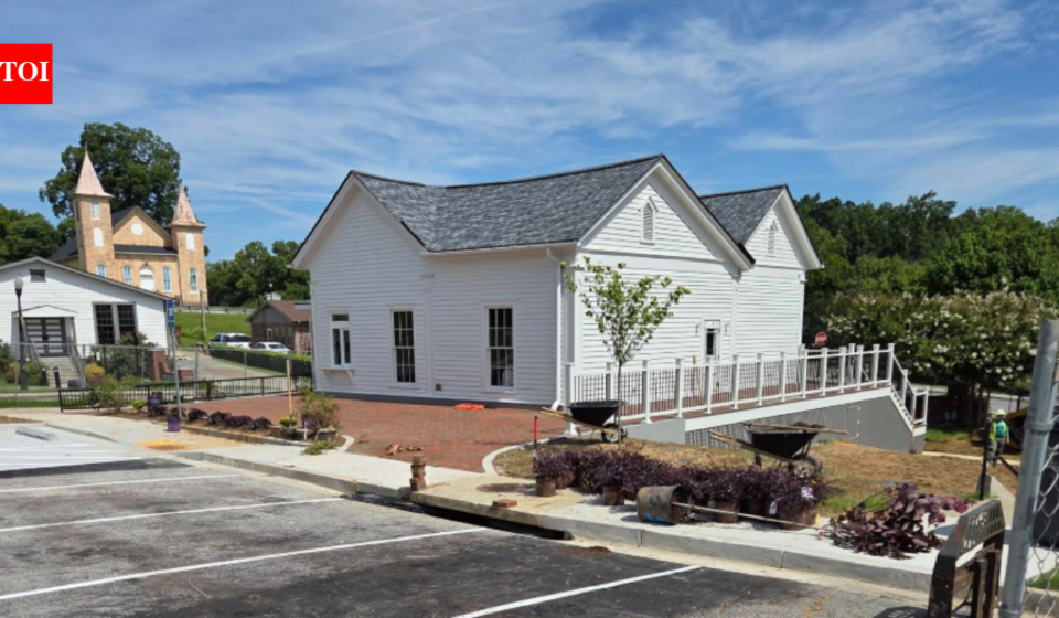 A Georgia city moved a pre-Civil War house out of the way of a hotel project instead of demolishing it; after a $500,000 relocation and restoration, it is becoming a coffee shop
