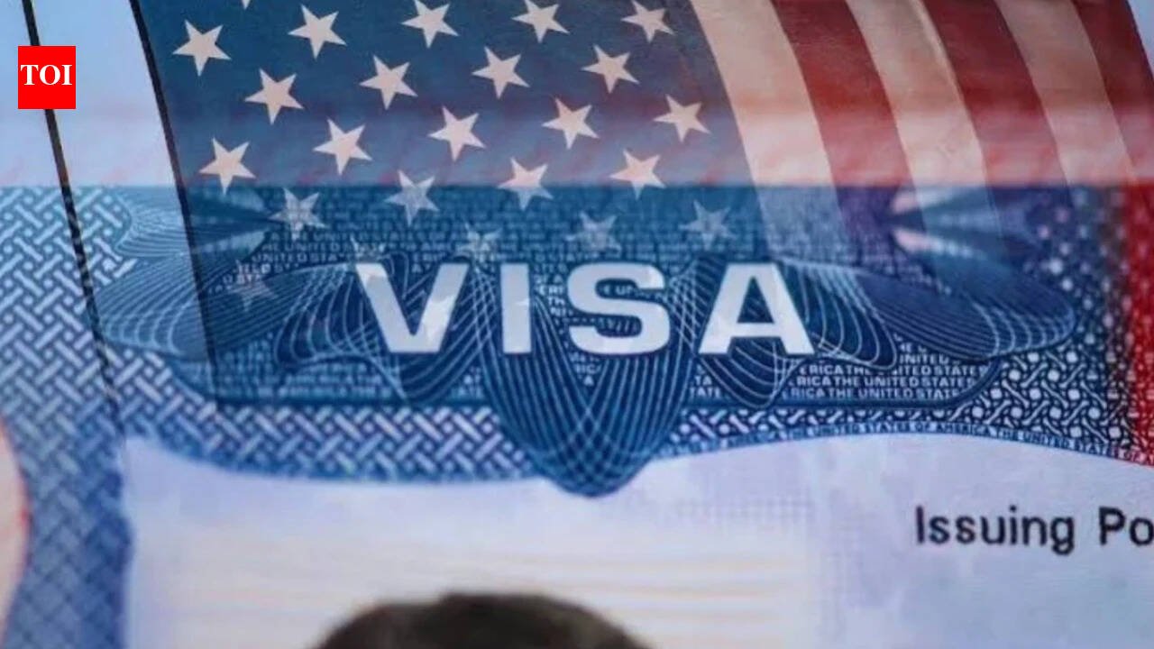 Should Indian students abandon the 'American Dream' amid F-1 visa volatility? 4 things immigration experts suggest