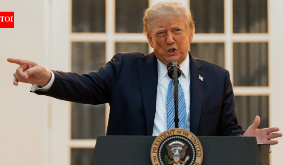 'Will not be deflected from our duty': CNN holds ground after Trump ban, no access to White House