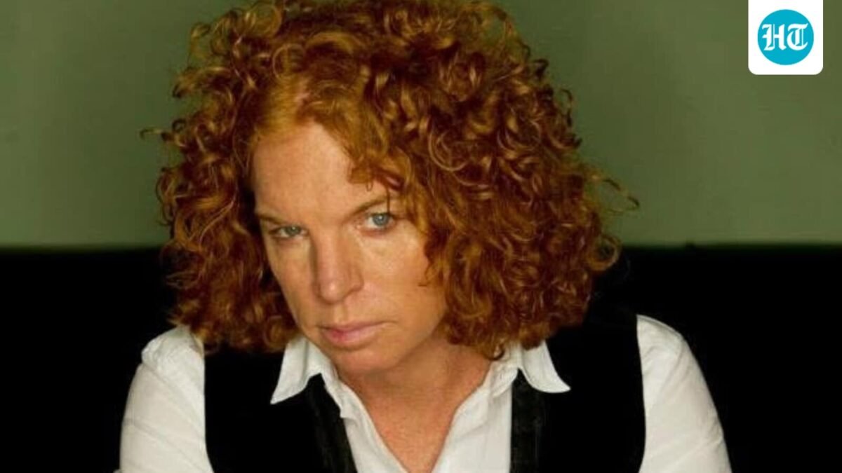 Carrot Top's has often discussed the difficulties of maintaining a public persona that served as both his greatest achievement and the target of criticism. (Facebook/Carrot Top)