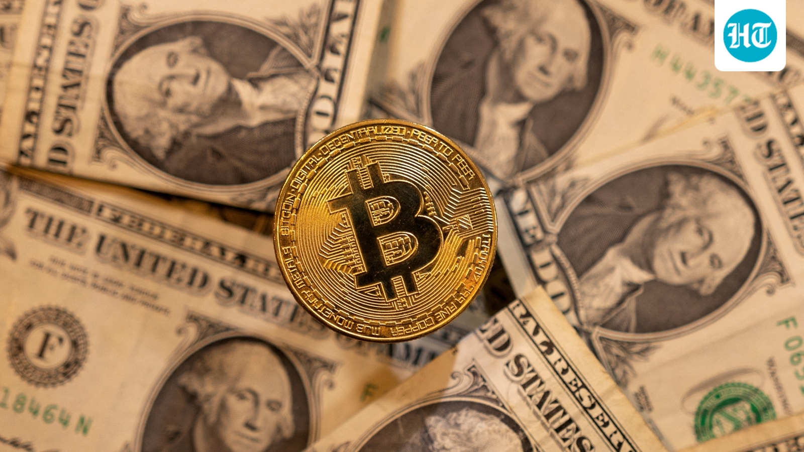 Bitcoin price falls as US wholesale inflation rises sharply in September.(REUTERS/Dado Ruvic/Illustration/File Photo) (REUTERS)
