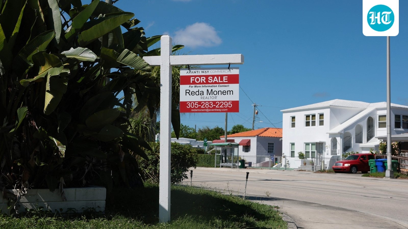 US home sales rise as record prices and high mortgage rates worsen housing affordability. (Photo by JOE RAEDLE / GETTY IMAGES NORTH AMERICA / Getty Images via AFP) (Getty Images via AFP)