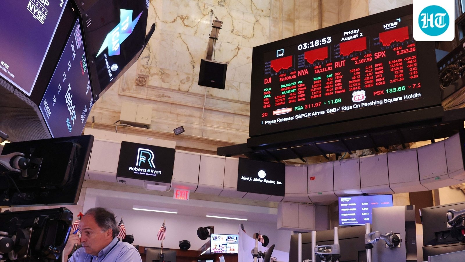 S&P 500 futures fall as chip stocks slide and US bank earnings begin. (Photo by Michael M. Santiago / GETTY IMAGES NORTH AMERICA / Getty Images via AFP) (Getty Images via AFP)