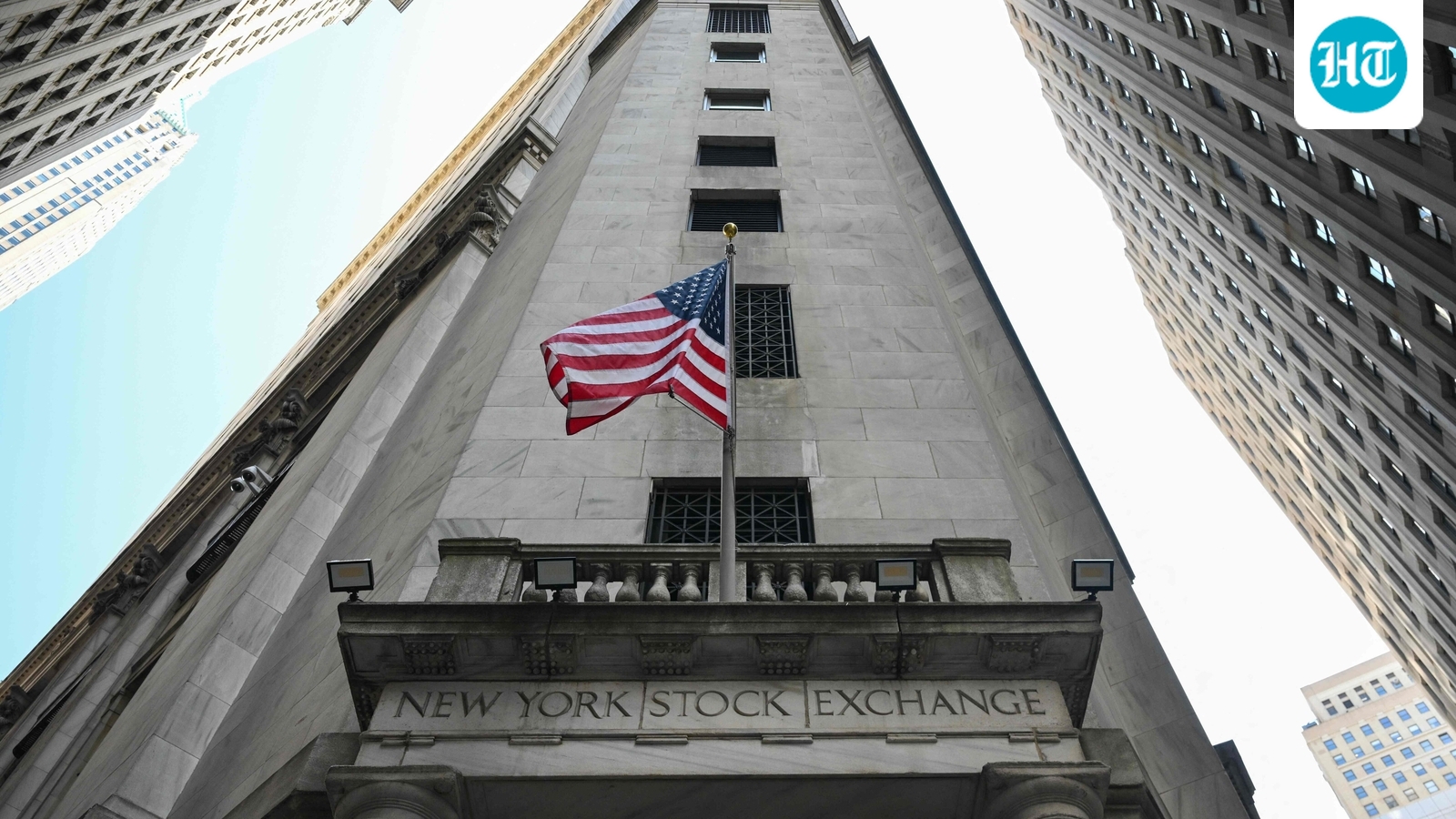 S&P 500 faces the Fed decision and Big Tech earnings ahead of US midterm elections. (Photo by ANGELA WEISS / AFP) (AFP)