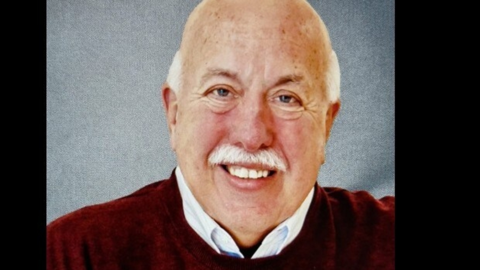 Jimmy Carter began his broadcasting career as a teenager and went on to become a prominent Nashville entertainment correspondent.