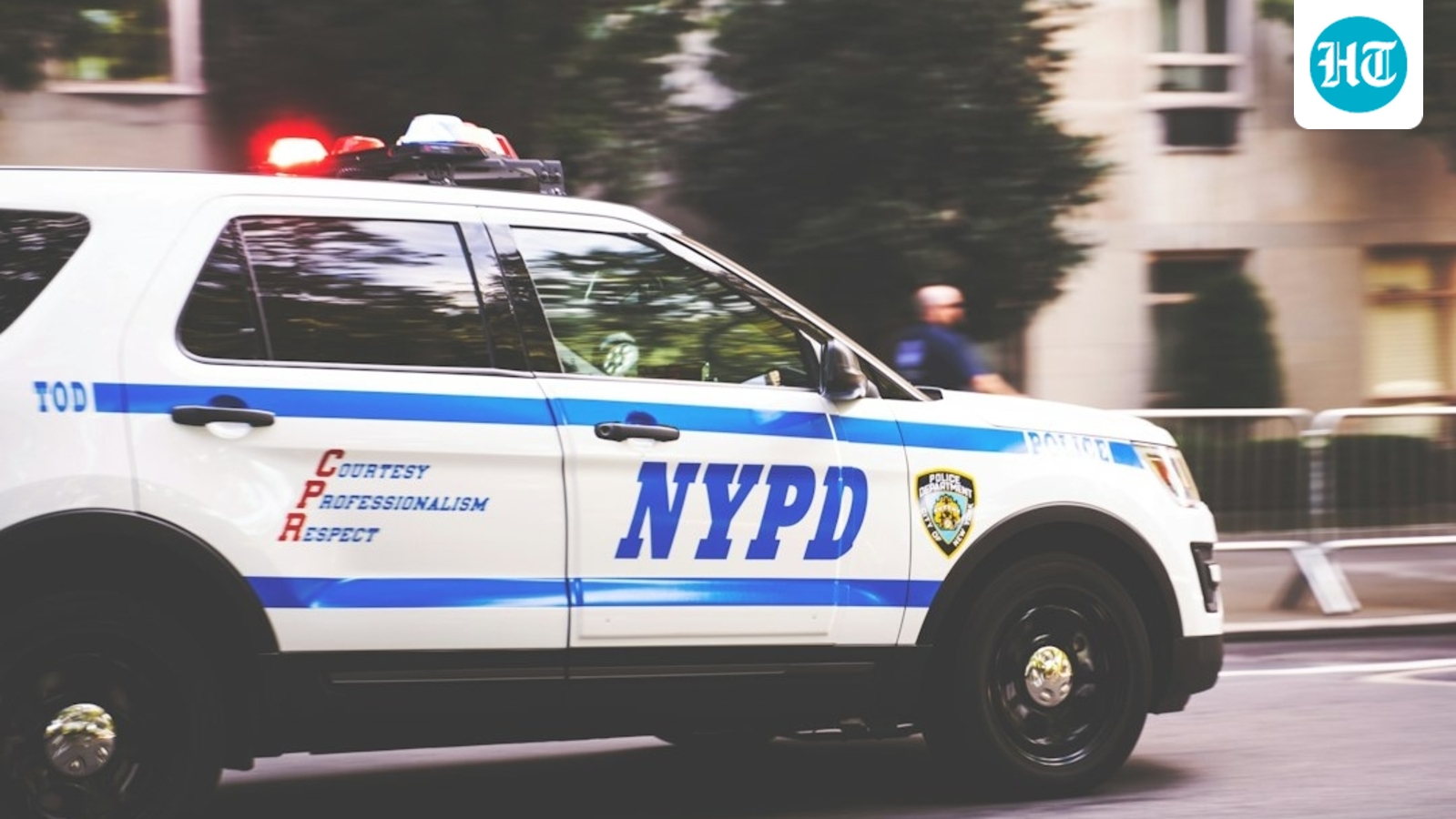 A 34-year-old man was critically injured in a shooting aboard a northbound E train in Manhattan, disrupting subway services. (Unsplash)