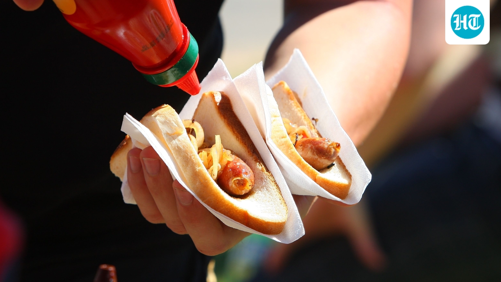 USDA recalls 1.58 million pounds of Kayem Foods hot dogs, deli meat, bacon and other meat products. (Pexel)