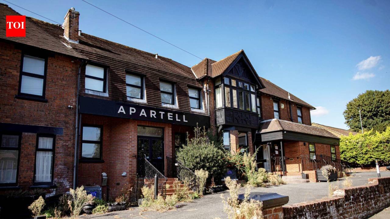 More than 300 objections filed as Maidstone residents oppose plans to convert former Grange Moor Hotel into 42 studio apartments for 65 people, warning of added pressure on parking and infrastructure