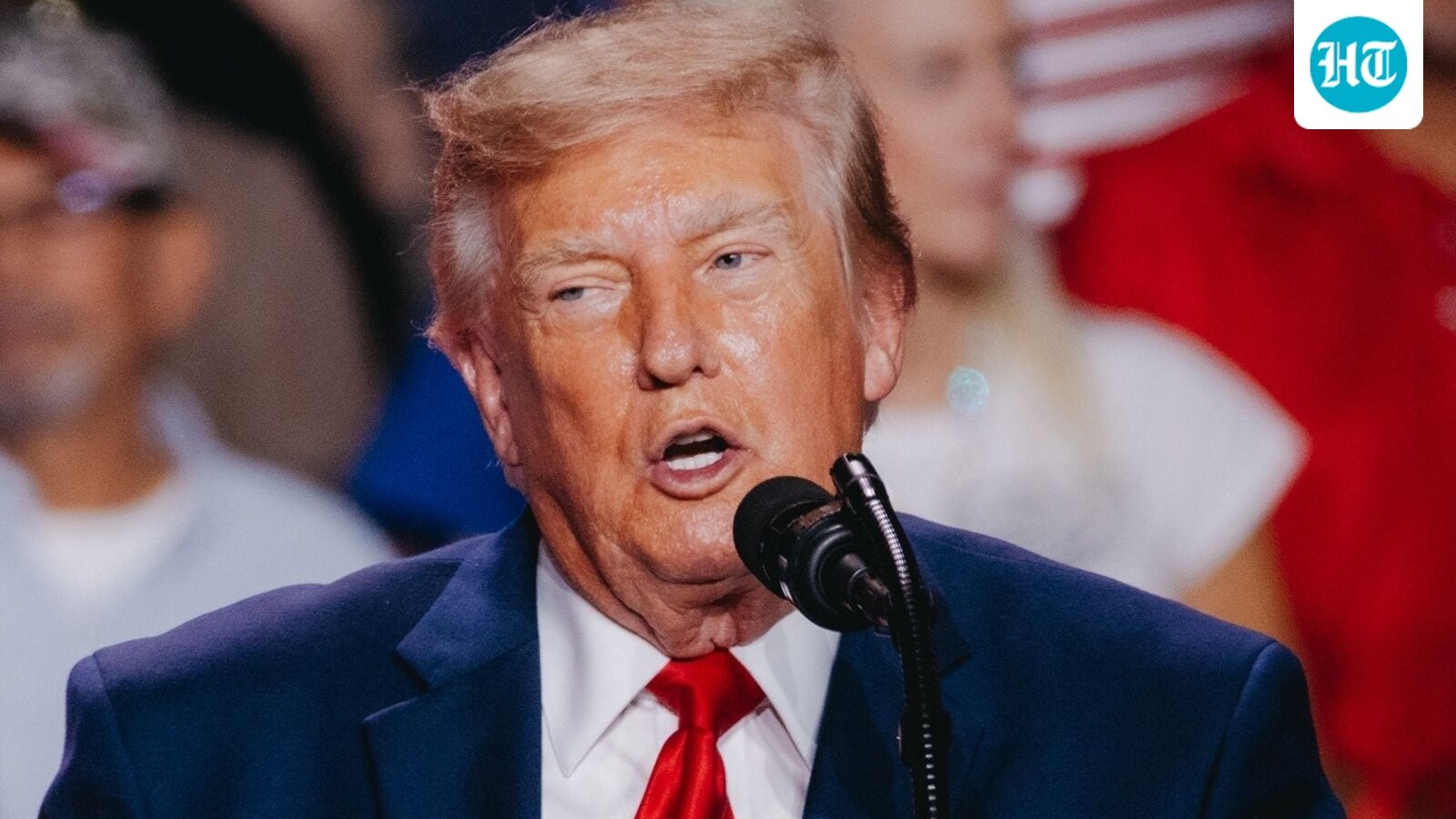 A White House official said Trump has all options available at any time amid war with Iran. (File Photo/Bloomberg)
